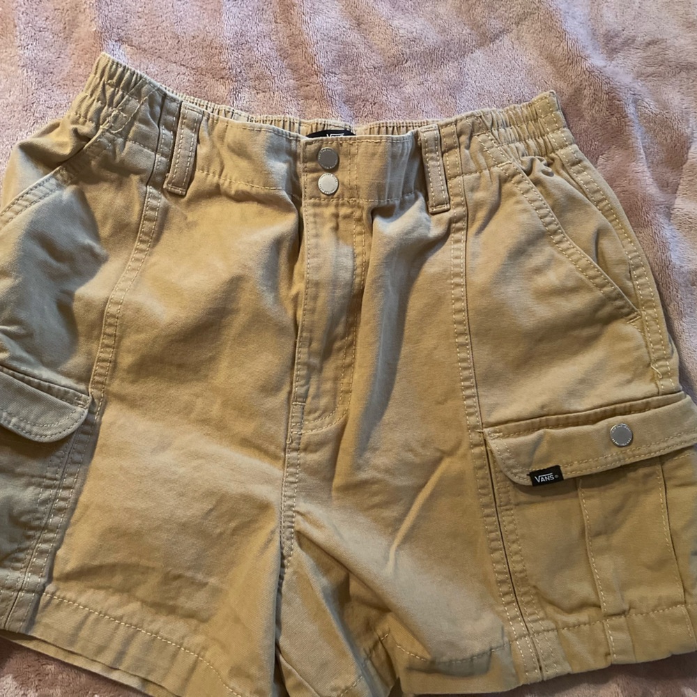 Vans Tan Cargo Shorts
